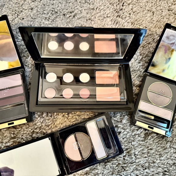 Lancome Eyeshadow Palette with Pink, Cream, and Brown Shades - Picture 1 of 7